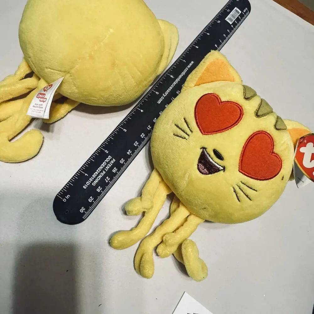 2 TY Beanie Babies Cat With Heart Eyes Plush Stuffed Animal Emoji Movie 7